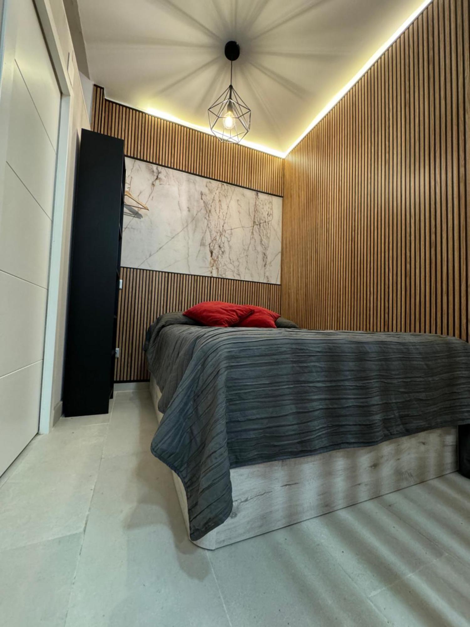 Vistalegre! Pequeno Y Fantastico Loft Cerca Del Metro Lägenhet Madrid Exteriör bild